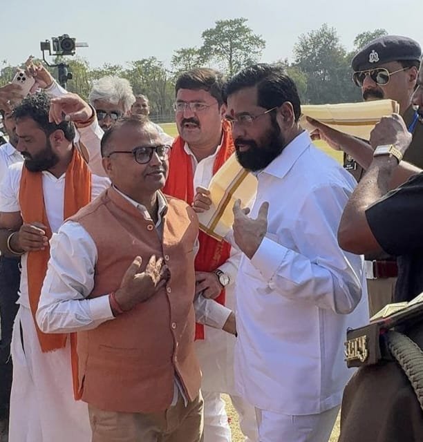 Dr. Om Prakash Mishra, Vice Chairman, Sycnosis & Spokesperson, Shivsena with Honorable Dy. Chief Minister of Maharastra Sri. Eknath Shinde Saheb.